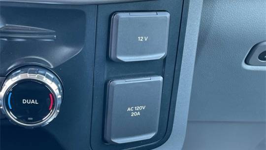2025 Ford F-150 Lightning 1FTVW3LK4SWG10227