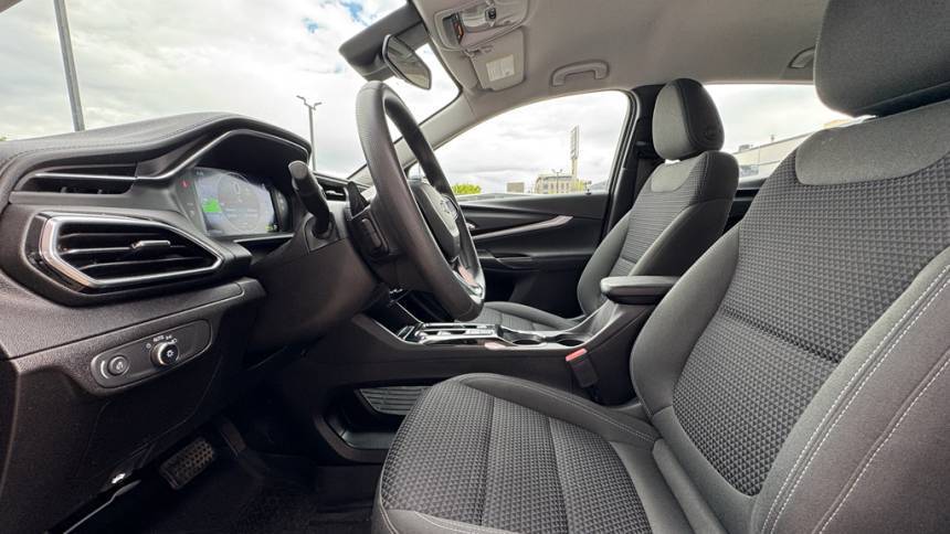 2023 Chevrolet Bolt - Images - 8