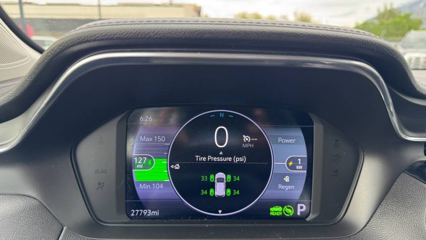 2023 Chevrolet Bolt - Images - 16