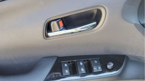 2018 Toyota Prius Prime - Images - 9