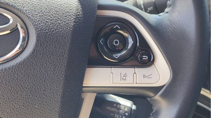 2018 Toyota Prius Prime - Images - 13