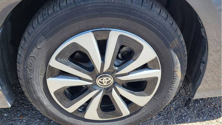 2018 Toyota Prius Prime - Images - 25