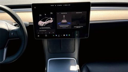 2023 Tesla Model 3 - Images - 3