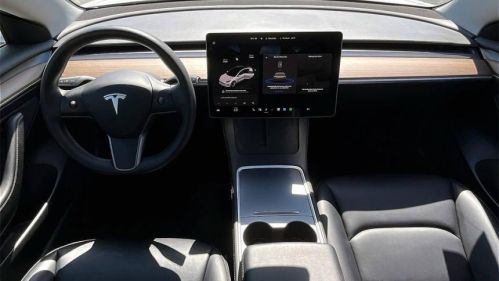 2023 Tesla Model 3 - Images - 4