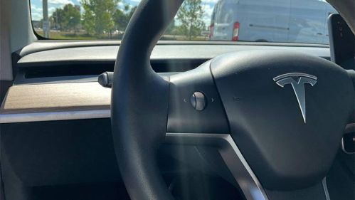 2023 Tesla Model 3 - Images - 12