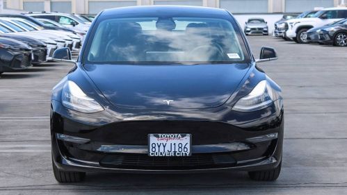 2019 Tesla Model 3 - Images - 2