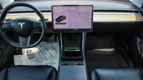 2019 Tesla Model 3 - Images - 12