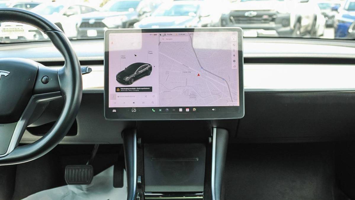 2019 Tesla Model 3 - Images - 13
