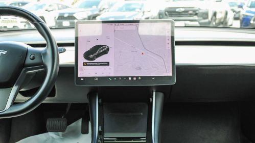 2019 Tesla Model 3 - Images - 13