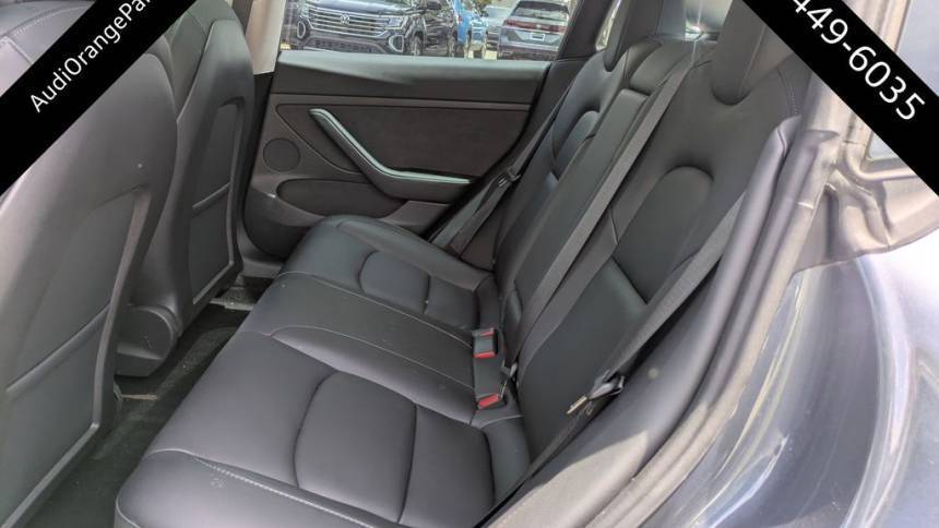 2022 Tesla Model 3 - Images - 16