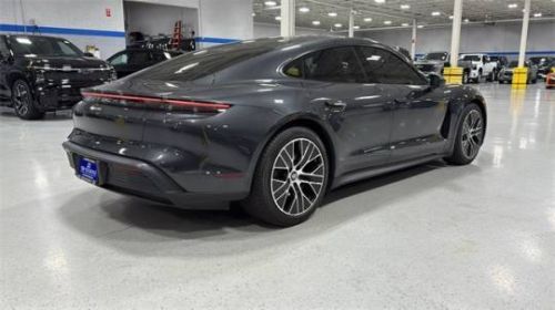 2022 Porsche Taycan - Images - 4