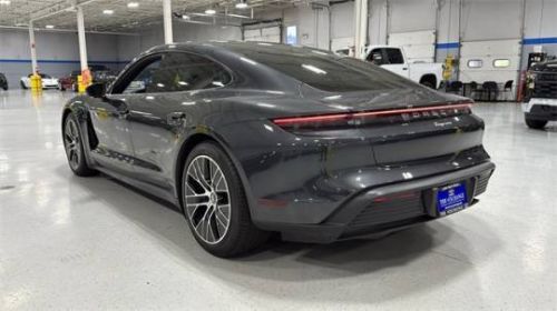 2022 Porsche Taycan - Images - 7