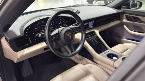 2022 Porsche Taycan - Images - 8