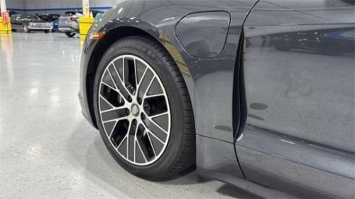 2022 Porsche Taycan - Images - 14