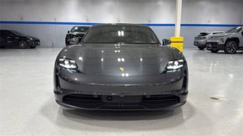 2022 Porsche Taycan - Images - 16