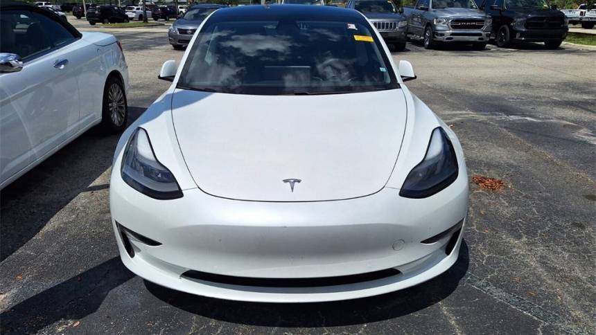 2021 Tesla Model 3 - Images - 2