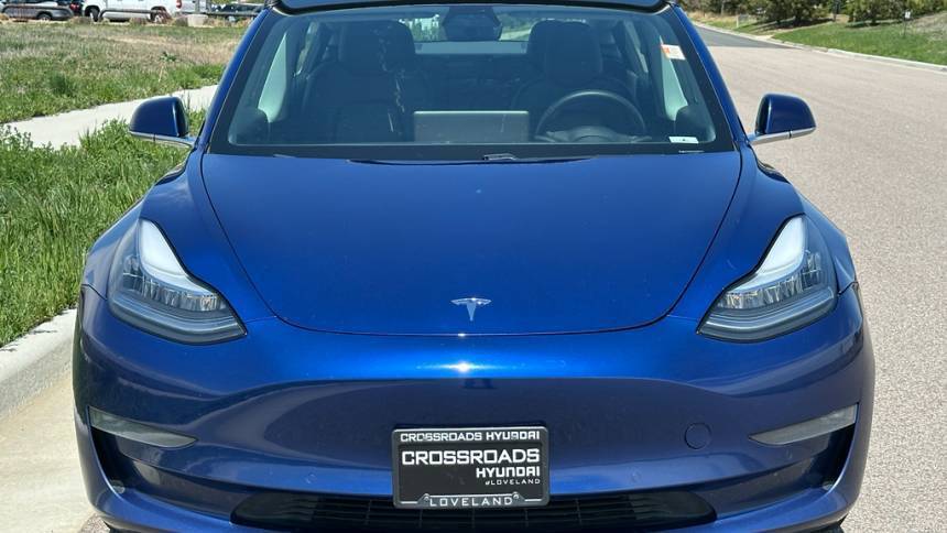 2020 Tesla Model 3 - Images - 2
