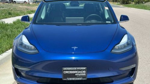 2020 Tesla Model 3 - Images - 2