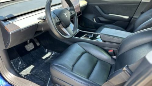 2020 Tesla Model 3 - Images - 23