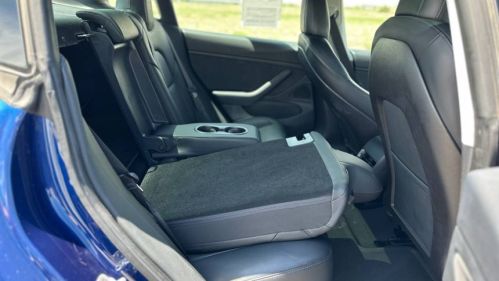2020 Tesla Model 3 - Images - 27