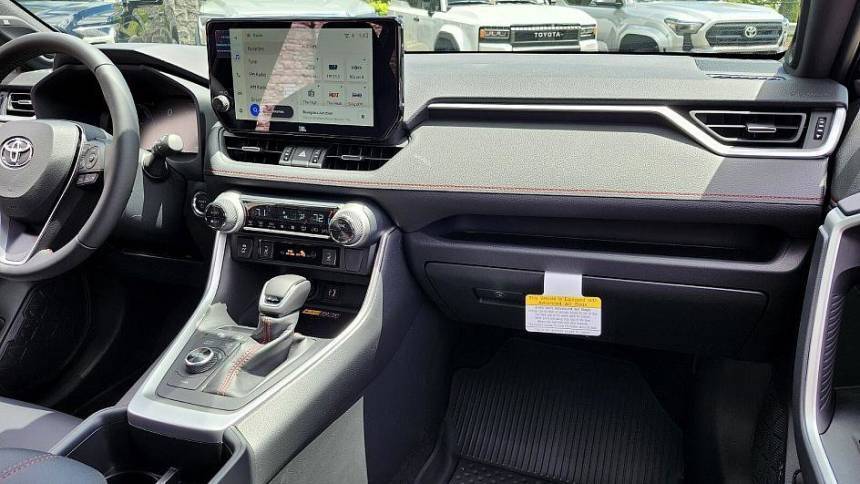 2025 Toyota RAV4 Plug-In Hybrid - Images - 15