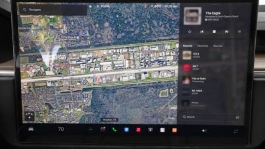 2023 Tesla Model X - Images - 14