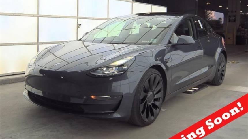 2022 Tesla Model 3 - Images - 1