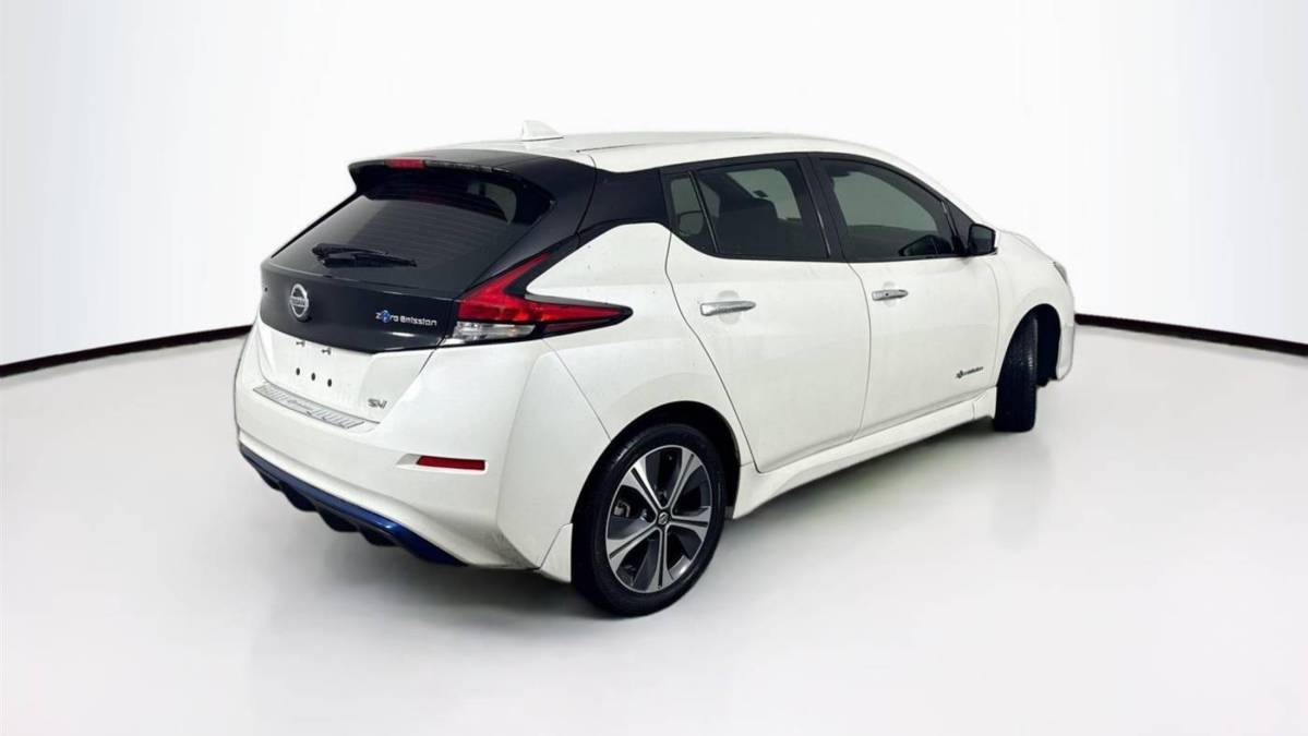 2018 Nissan LEAF - Images - 6