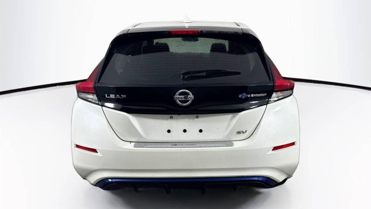 2018 Nissan LEAF - Images - 7