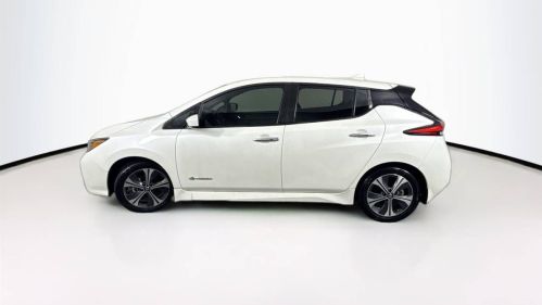 2018 Nissan LEAF - Images - 9