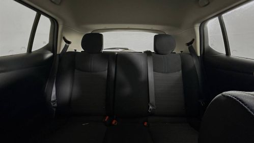 2018 Nissan LEAF - Images - 11