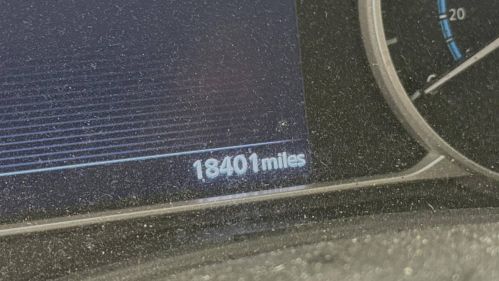 2018 Nissan LEAF - Images - 12