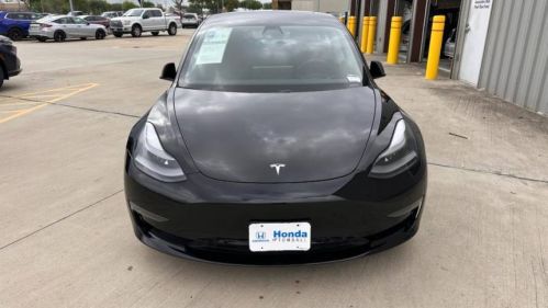 2021 Tesla Model 3 - Images - 3