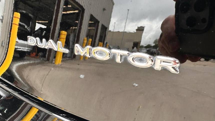 2021 Tesla Model 3 - Images - 10