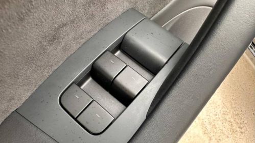 2021 Tesla Model 3 - Images - 12