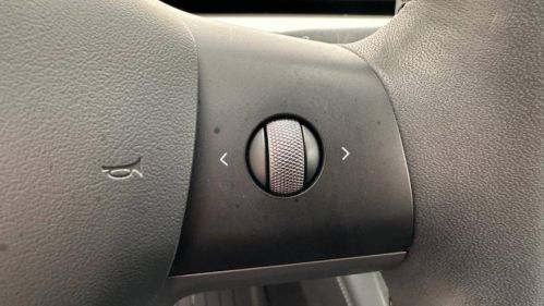 2021 Tesla Model 3 - Images - 16