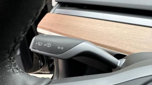 2021 Tesla Model 3 - Images - 18