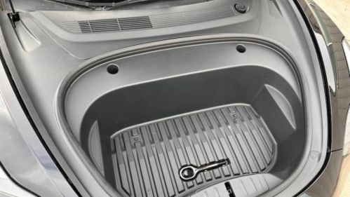 2021 Tesla Model 3 - Images - 35