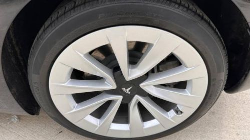 2021 Tesla Model 3 - Images - 39