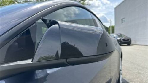 2018 Tesla Model 3 - Images - 10