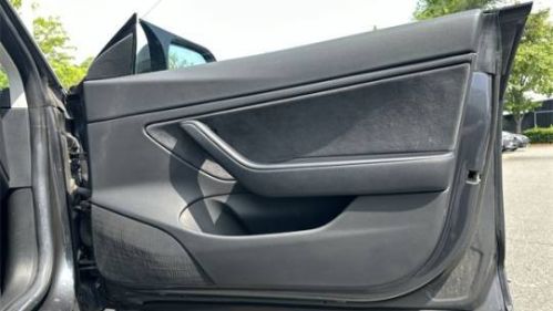 2018 Tesla Model 3 - Images - 20