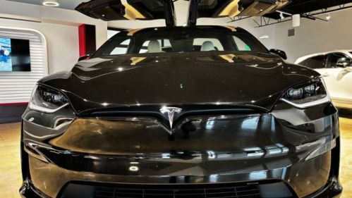 2024 Tesla Model X - Images - 3