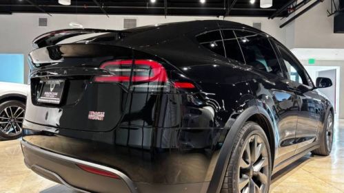 2024 Tesla Model X - Images - 34