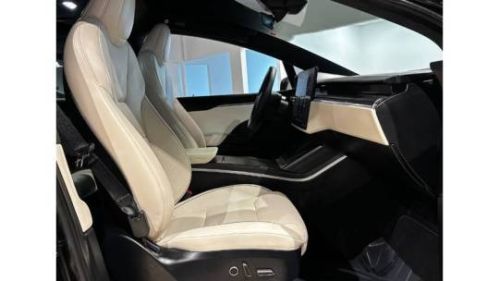 2024 Tesla Model X - Images - 36