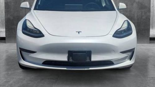 2020 Tesla Model 3 - Images - 2