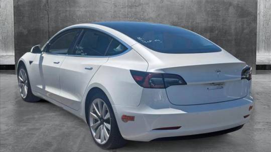 2020 Tesla Model 3 - Images - 8