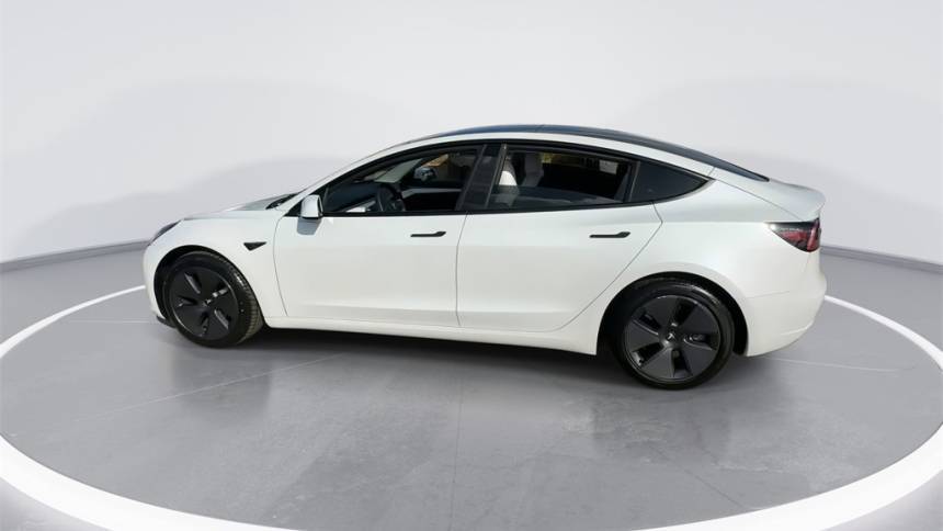 2023 Tesla Model 3 - Images - 8