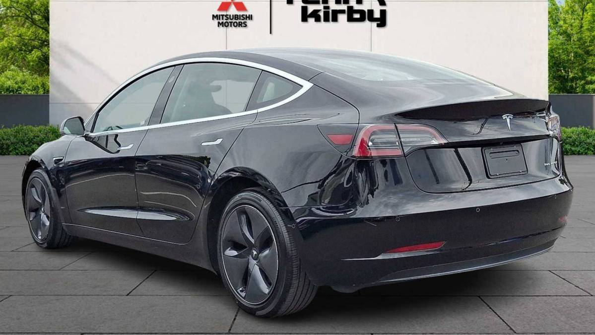 2019 Tesla Model 3 - Images - 4