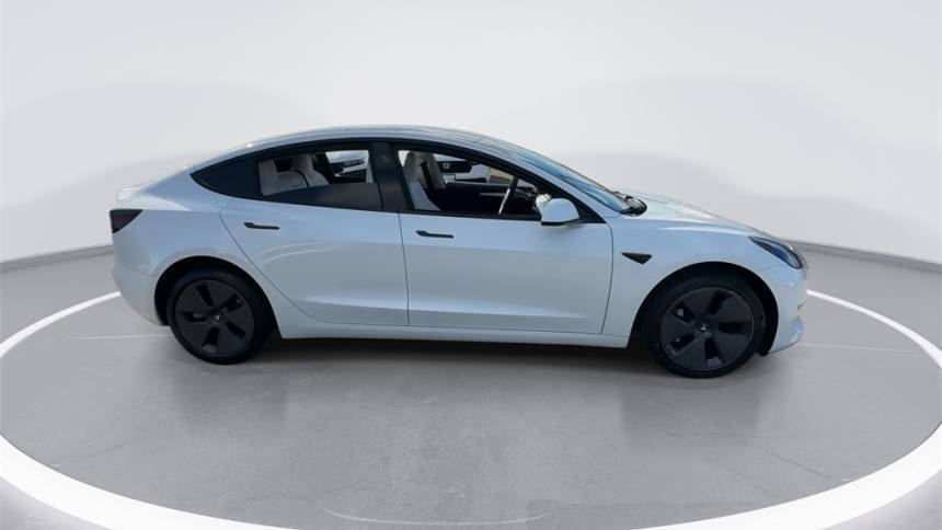 2023 Tesla Model 3 - Images - 16
