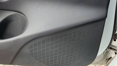 2019 Tesla Model 3 - Images - 13